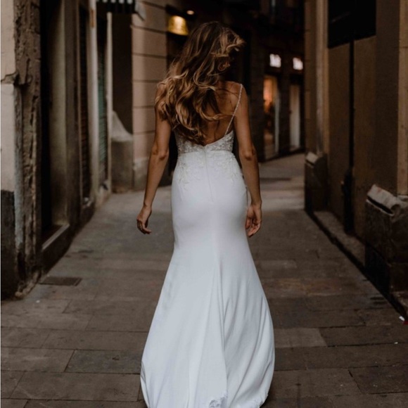 Alena Leena garden rose wedding dress - Picture 3 of 11